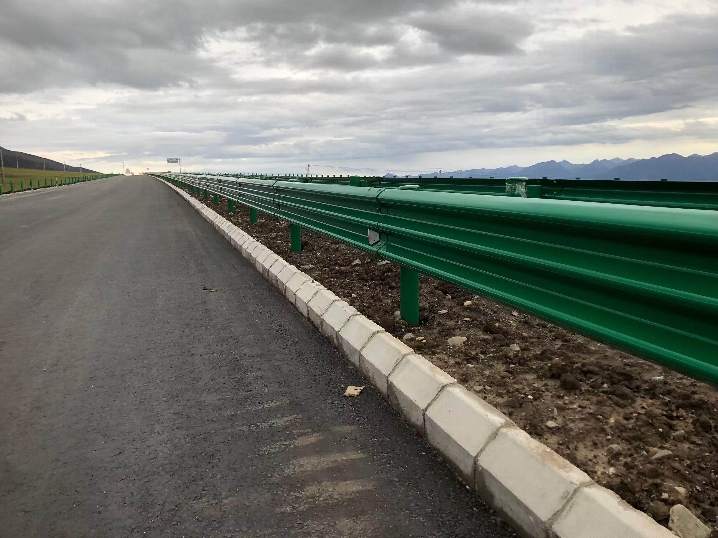 阿坝县乡村公路波形护栏高速公路波形护栏 - 推荐